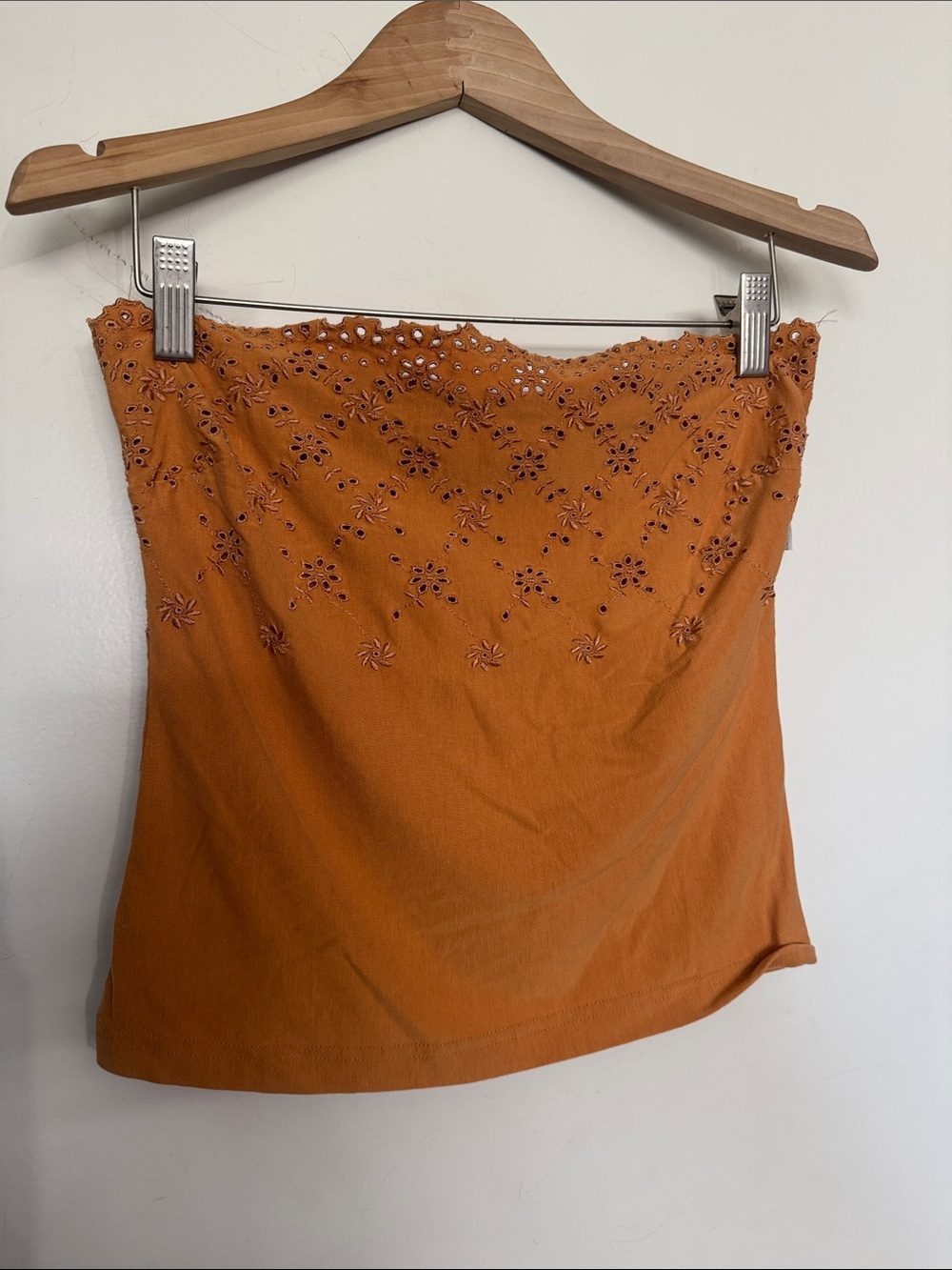 Anti-Flirt Floral Eyelet Pattern Tube Top